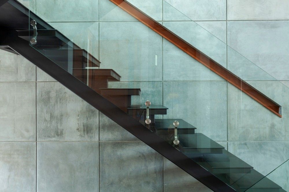 glass-handrails-designers-kochi