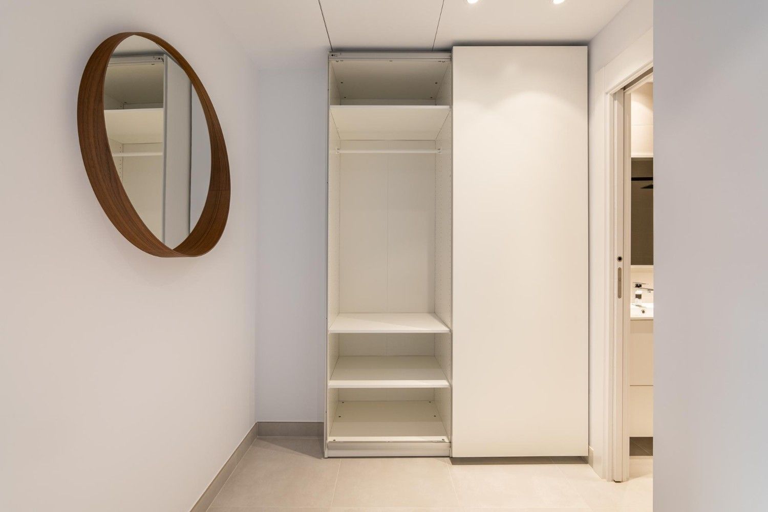 modern-glass-wardrobe-kochi