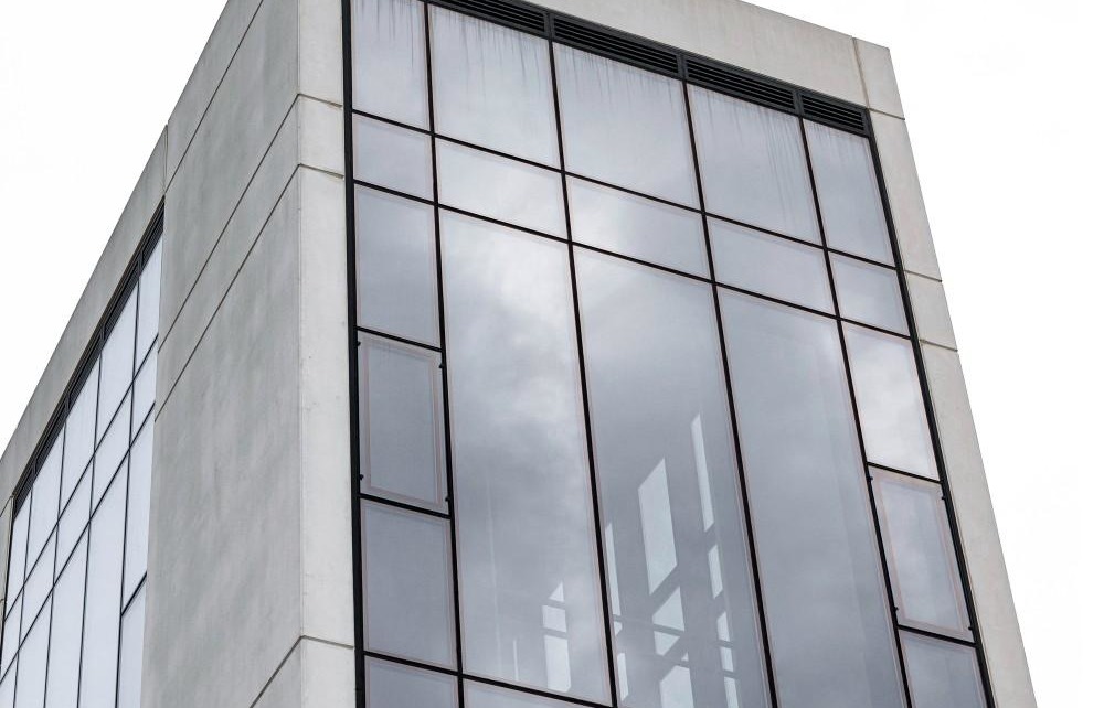 top-luxury-glass-facade