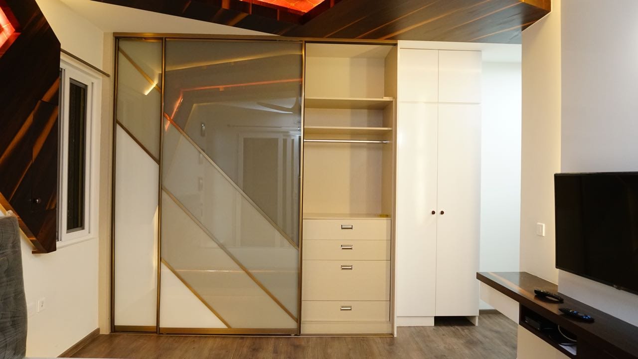 wardrobe works in thrissur