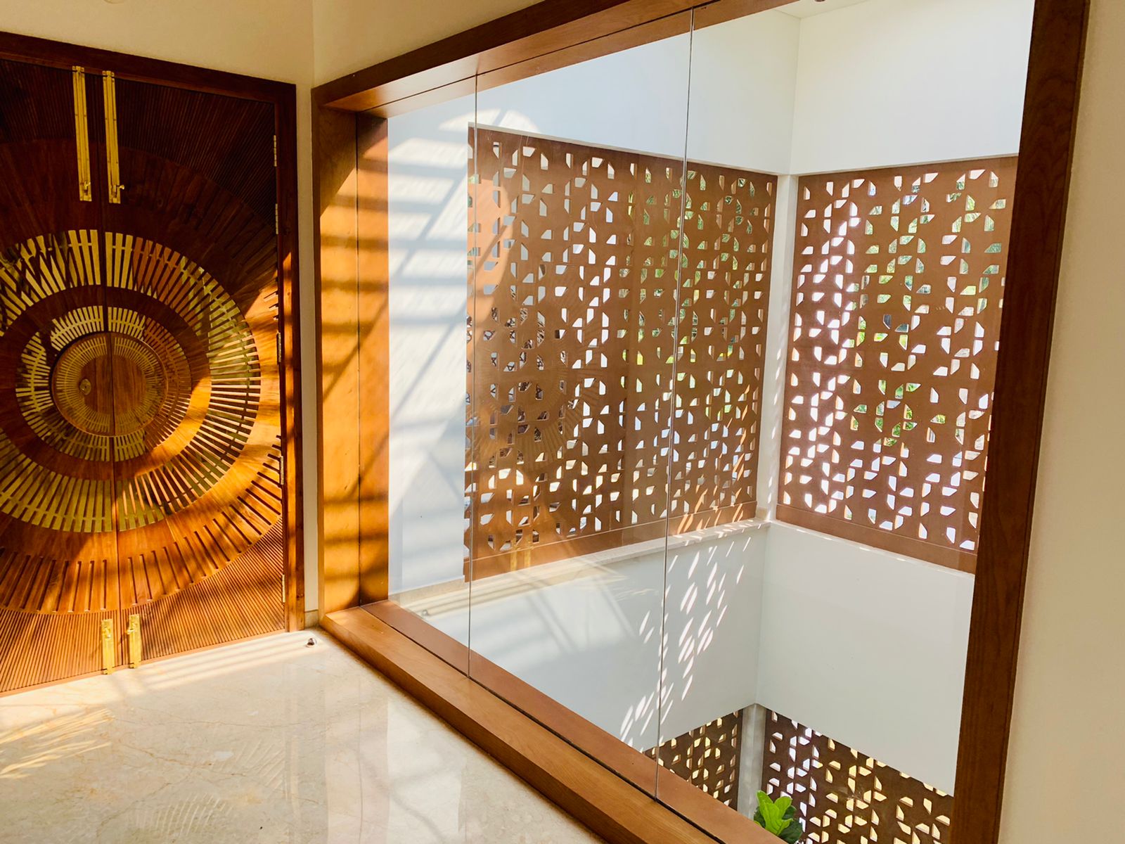 Luxury villa glass work completion images dr. Akbar ali, panthavoor