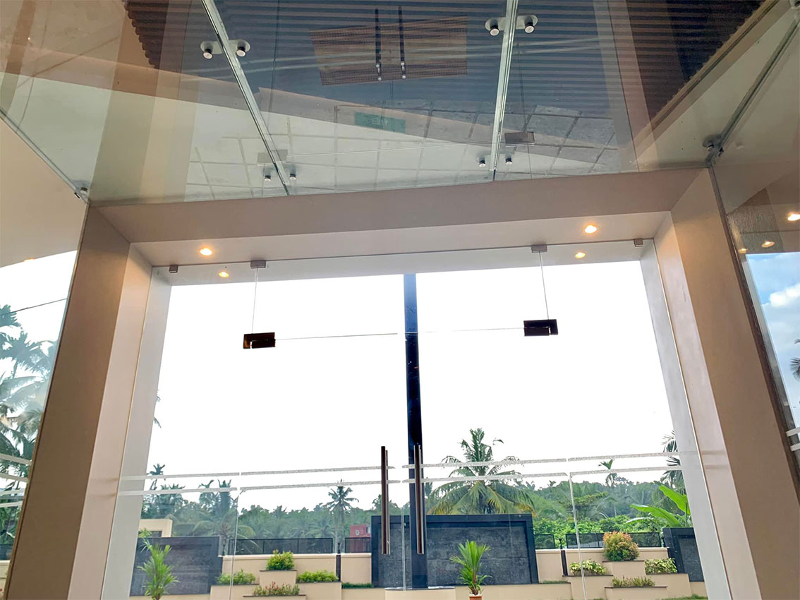 Top Ceiling Safety Glass Designers in Kochi