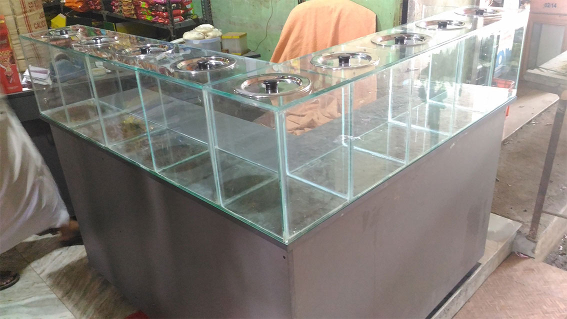 Shelf and Counter Glass Designers in Kerala