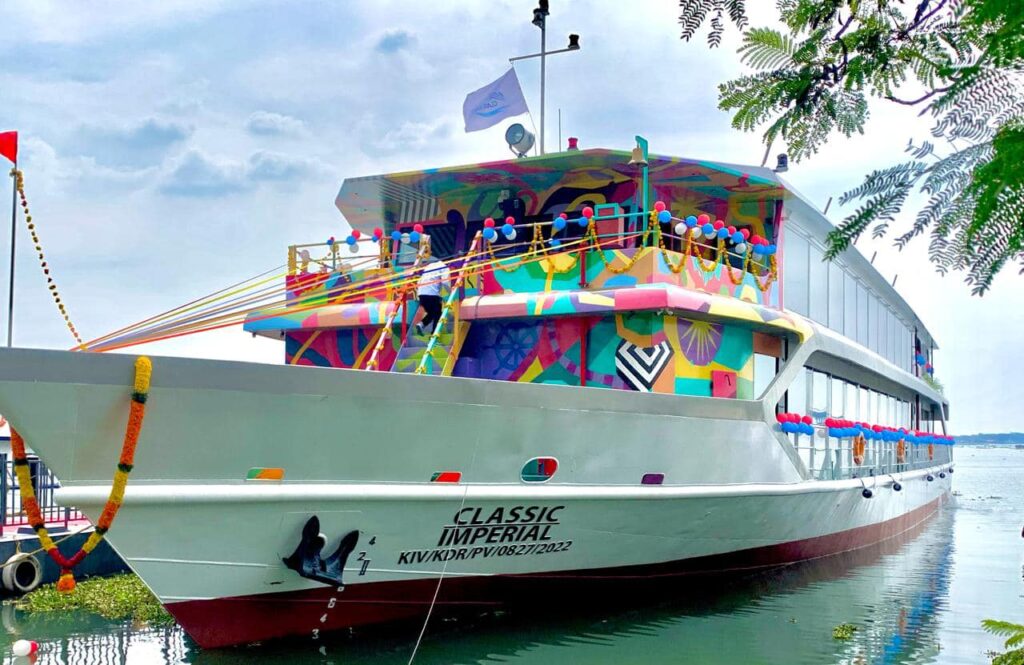 NEO CLASSIC CRUISE KOCHI