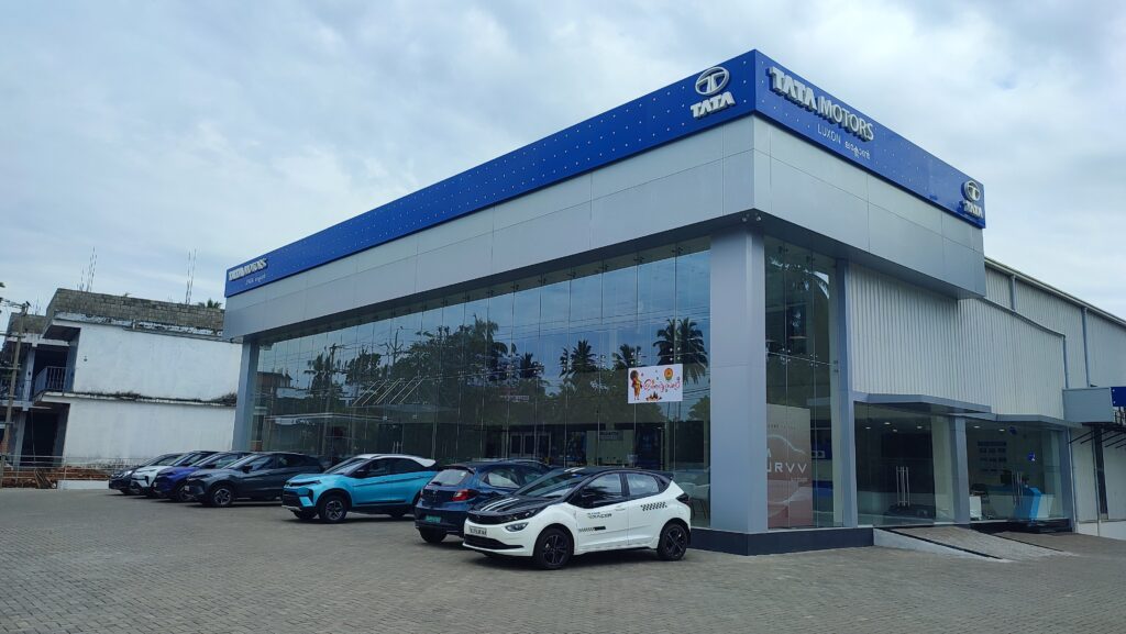 Luxon Motors Tata Malapuram