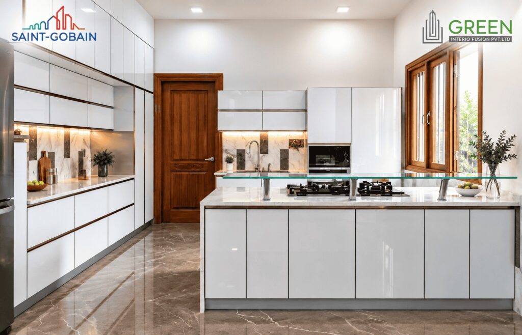 Lacquered glass kitchen shutters in a modern kitchen interior by Green Interio Fusion